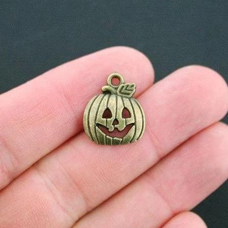 8 Pumpkin Antique Bronze Tone Charms - BC780