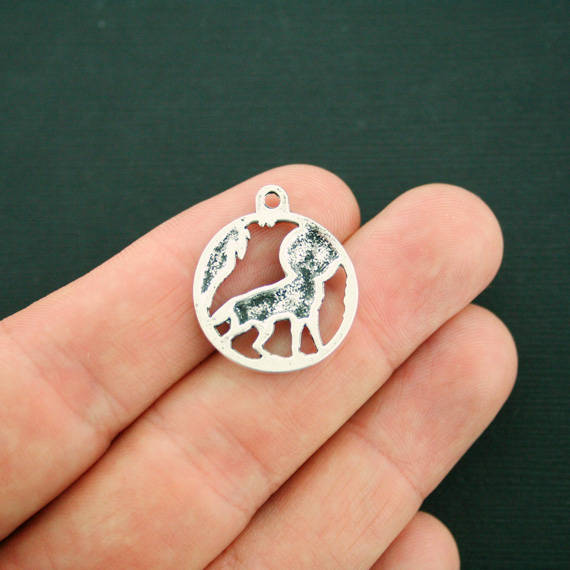 8 breloques argentées antiques de loup - SC7128