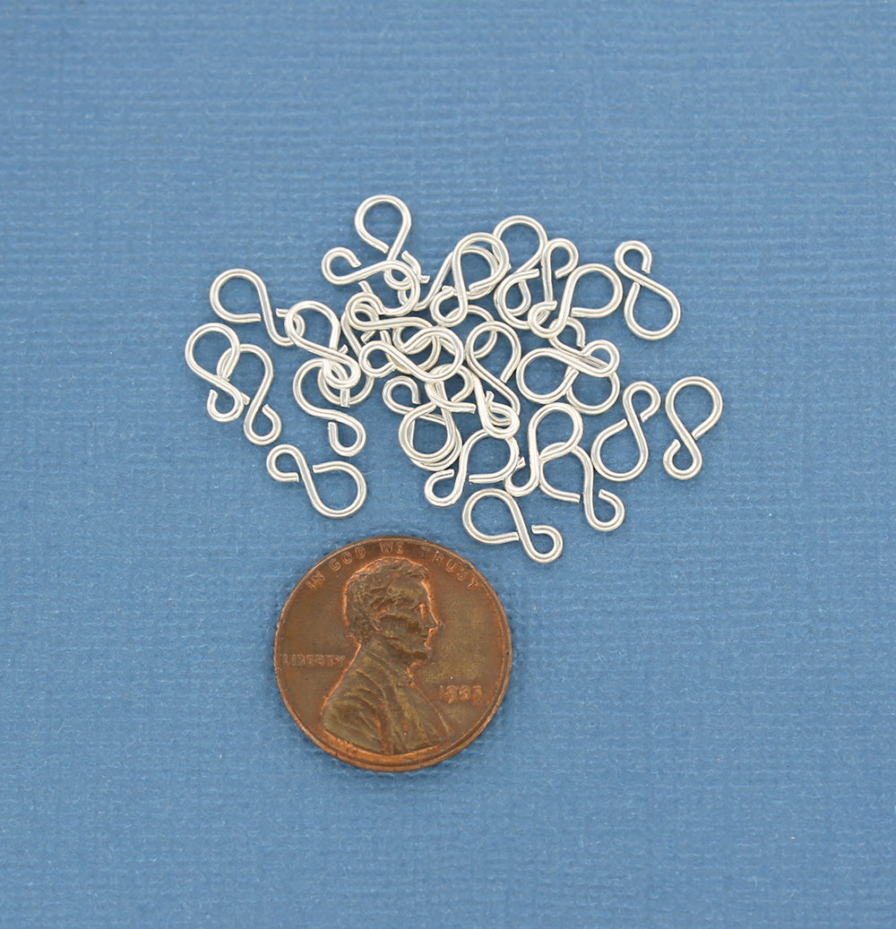 Antique Silver Tone Infinity Hook Clasps - 9mm x 5mm - 50 Clasps - Z749