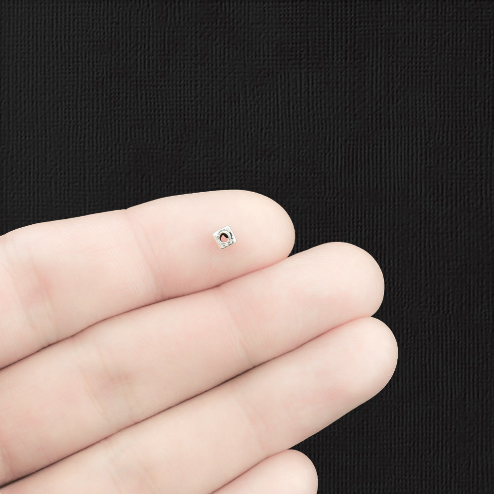 Cube Spacer Beads 3mm x 3mm - Ton argent antique - 50 Perles - SC1944