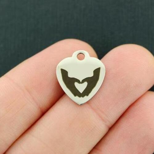 Cœur dans les mains Petits breloques cœur en acier inoxydable - BFS012-4350