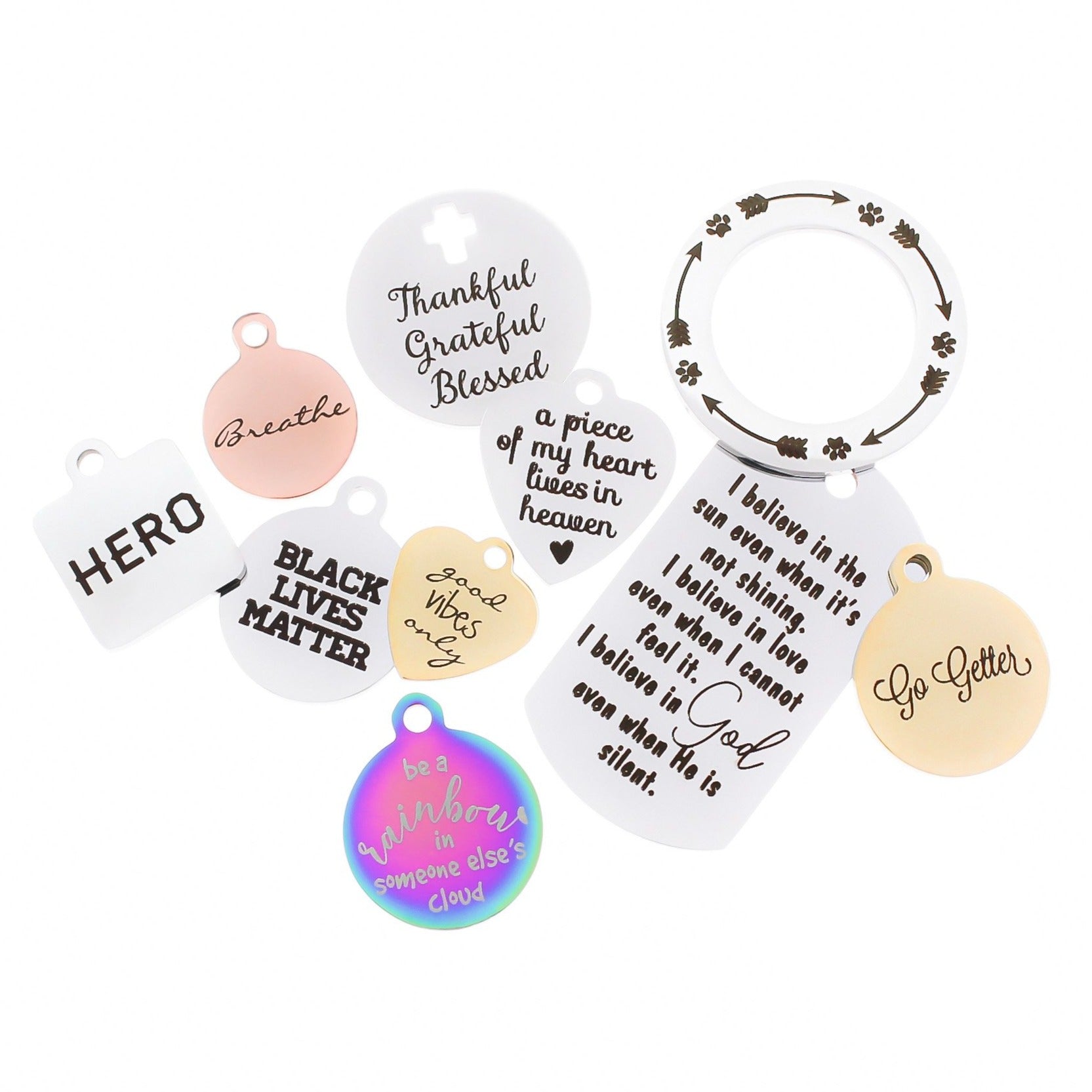 LIQUIDATION - 10 breloques - breloques gravées en acier inoxydable 50 à 80 % de réduction ! - BFGRAB-1