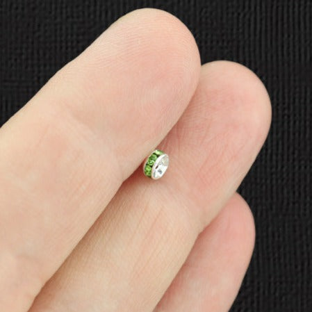 Rondelle Spacer Beads 4mm x 2.1mm - Ton argenté avec strass verts incrustés - 25 Perles - SC6108