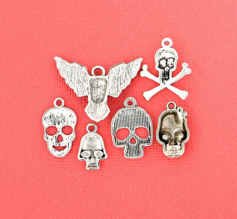Collection de breloques tête de mort ton argent antique 6 breloques différentes - COL117