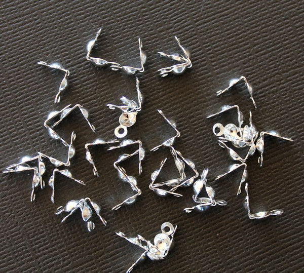 Silver Tone Bead Tips - 8mm x 4mm Clamshell - 500 Pieces - FD004