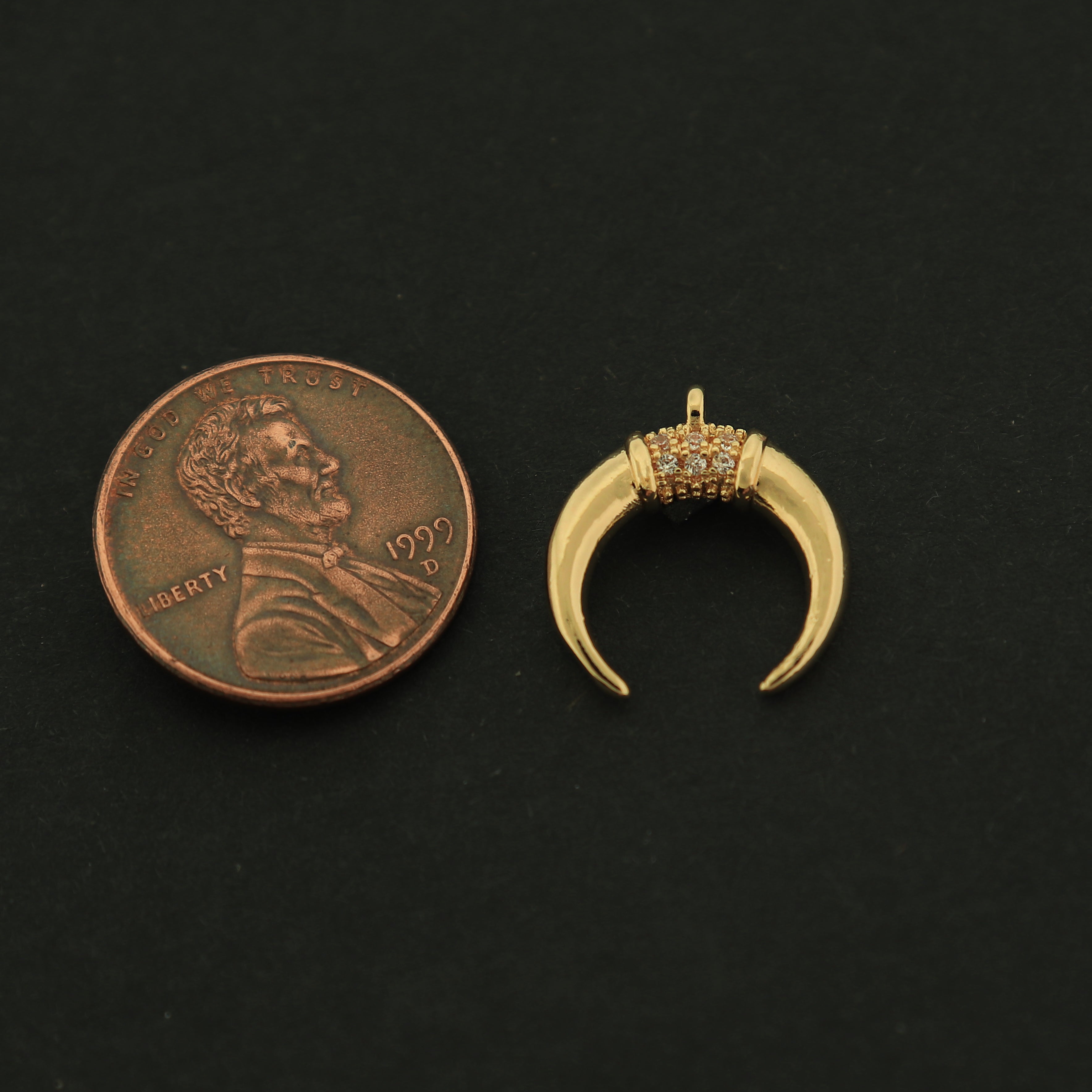 14k Crescent Moon Charm - Celestial Pendant - 14k Gold Filled - GLD362