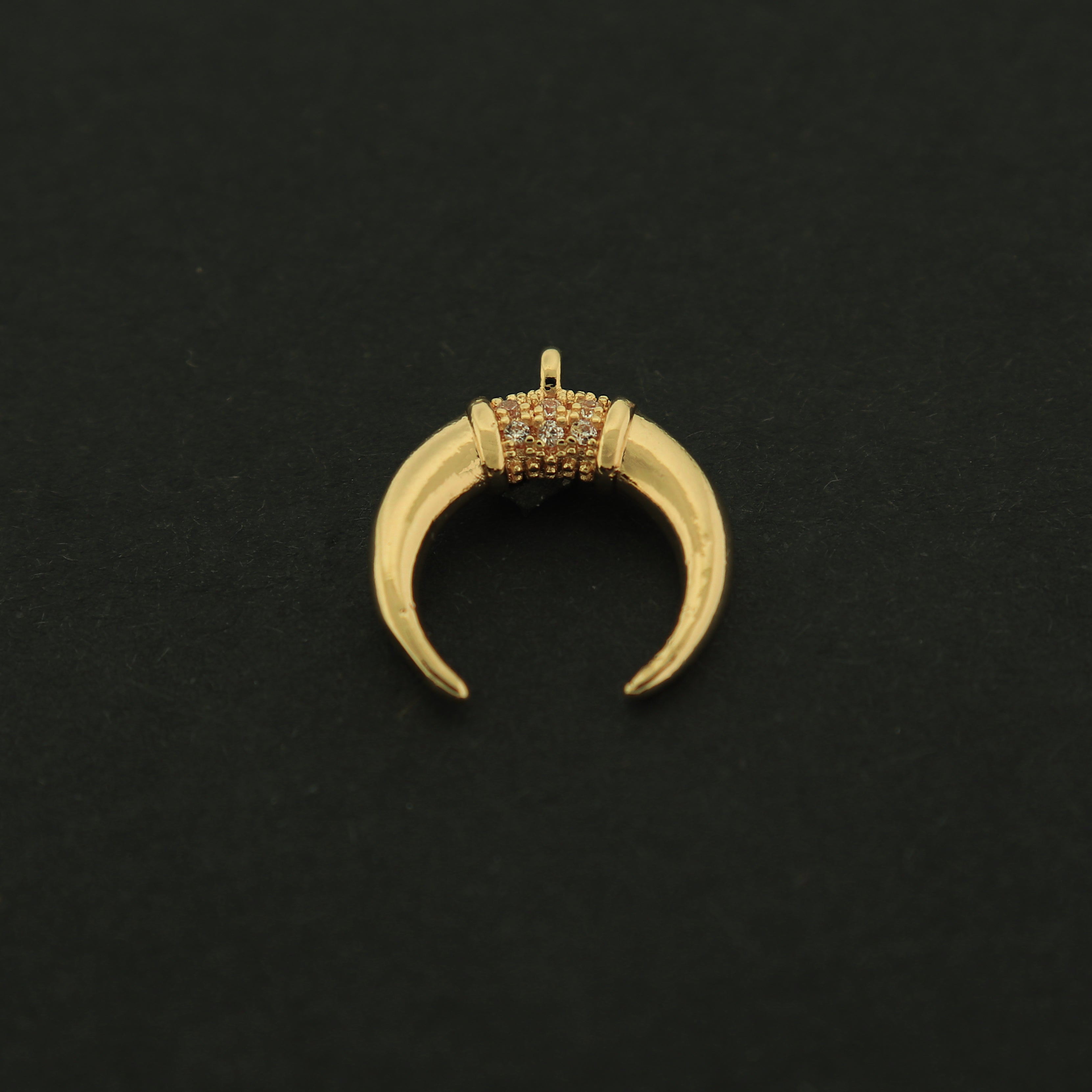 14k Crescent Moon Charm - Celestial Pendant - 14k Gold Filled - GLD362