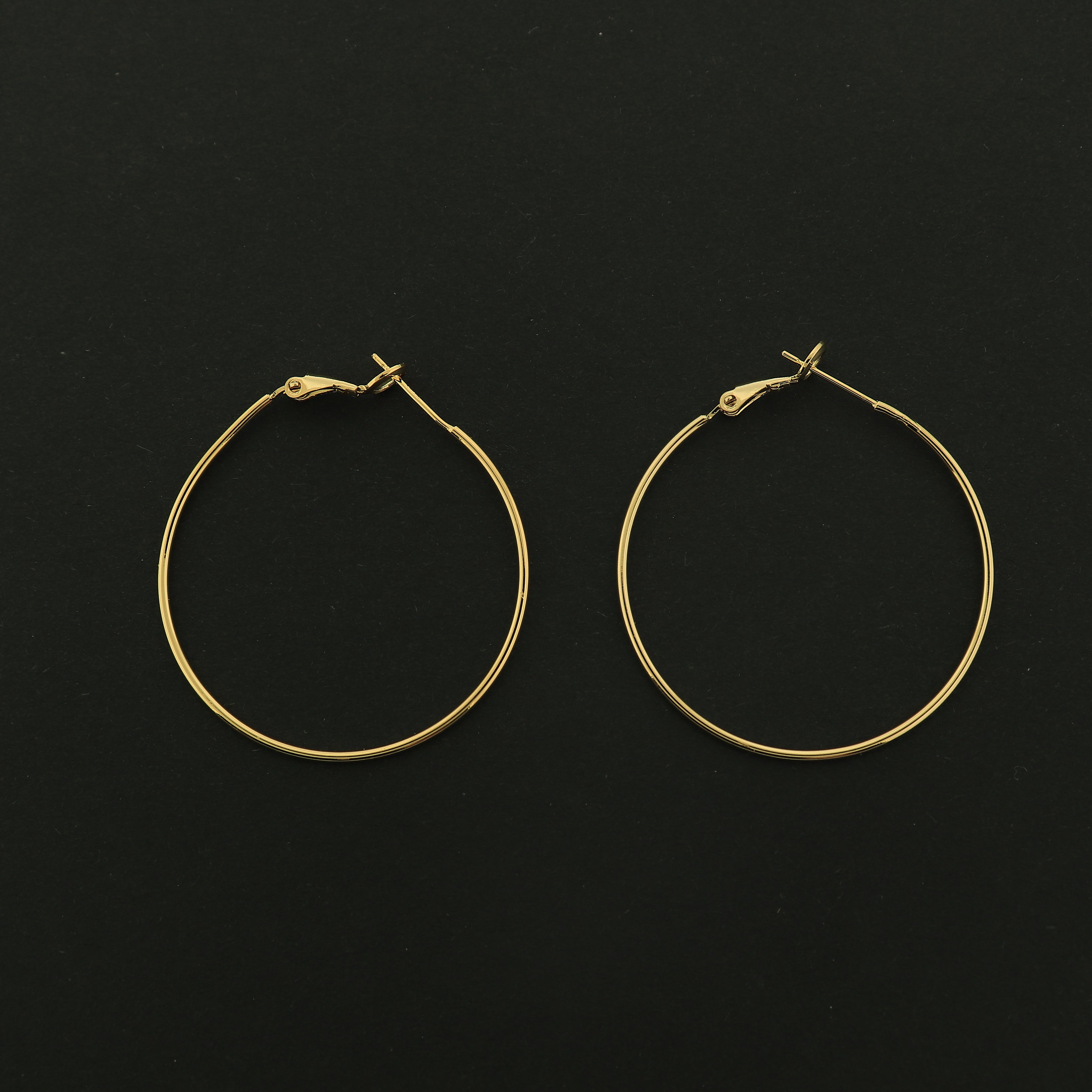 14k Gold Hoop Earrings - Lever Back Round Earring Hoops - 14k Gold Plated - 1 Pair - Choose Your Size
