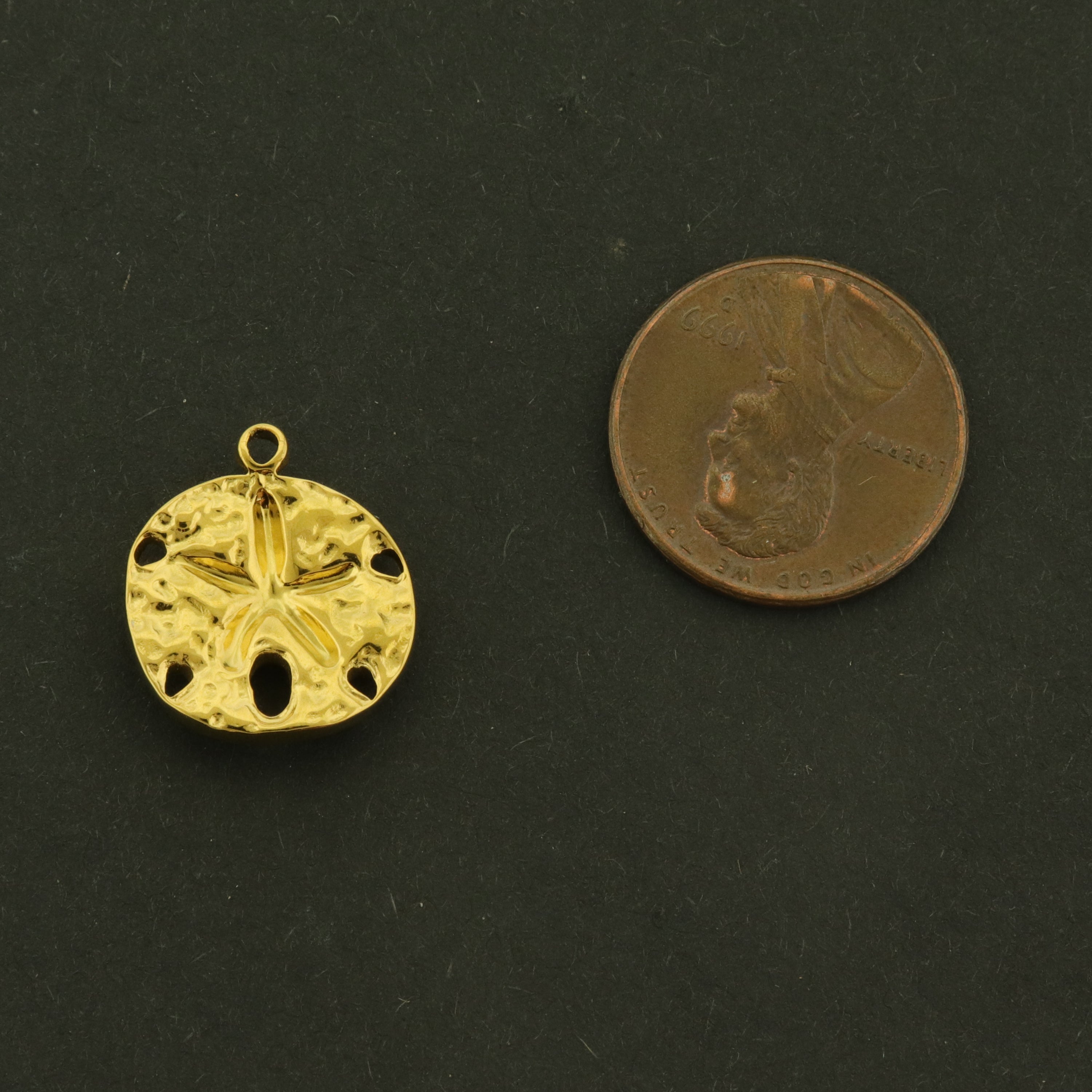 18k Sand Dollar Charms - Beach Pendant - 18k Plated Stainless Steel - GLD991