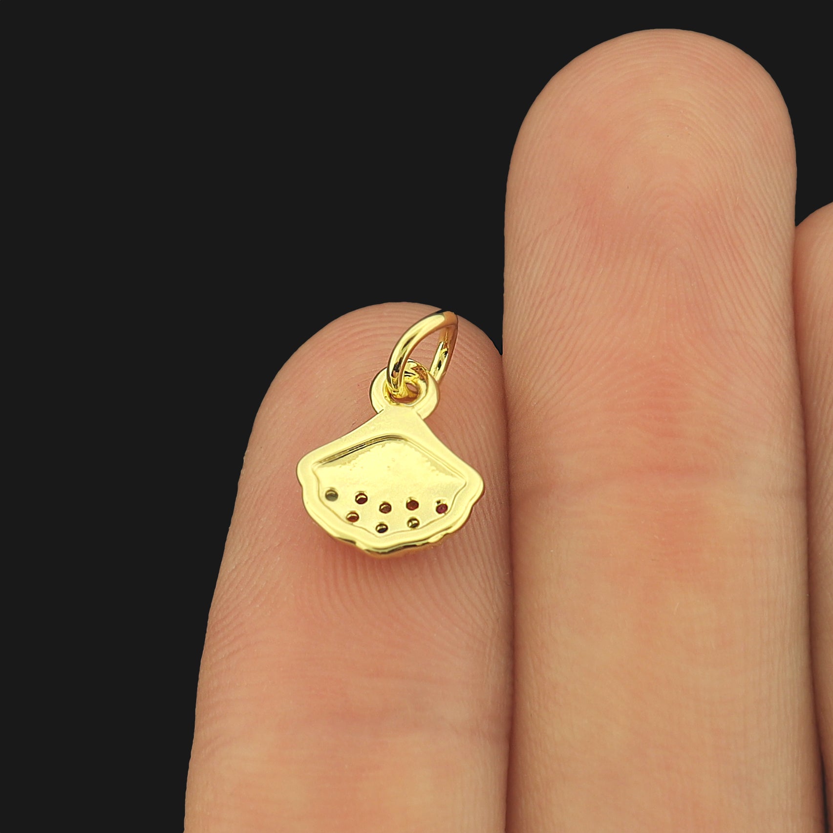 18k Seashell Charm - Ocean Pendant - 18k Gold Plated - BR051