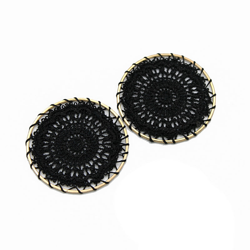 2 pendentifs dorés en dentelle tissée Rose brumeuse - TSP119