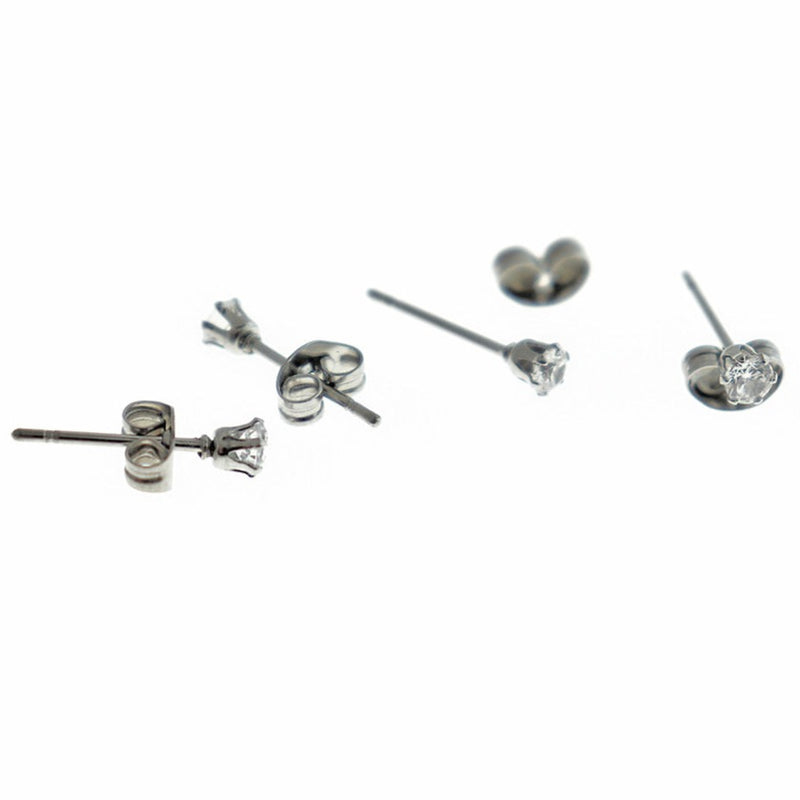 Boucles d'Oreilles Acier Inoxydable - Cubic Zirconia Studs - 8mm x 6mm - 2 Pièces 1 Paire - ER537