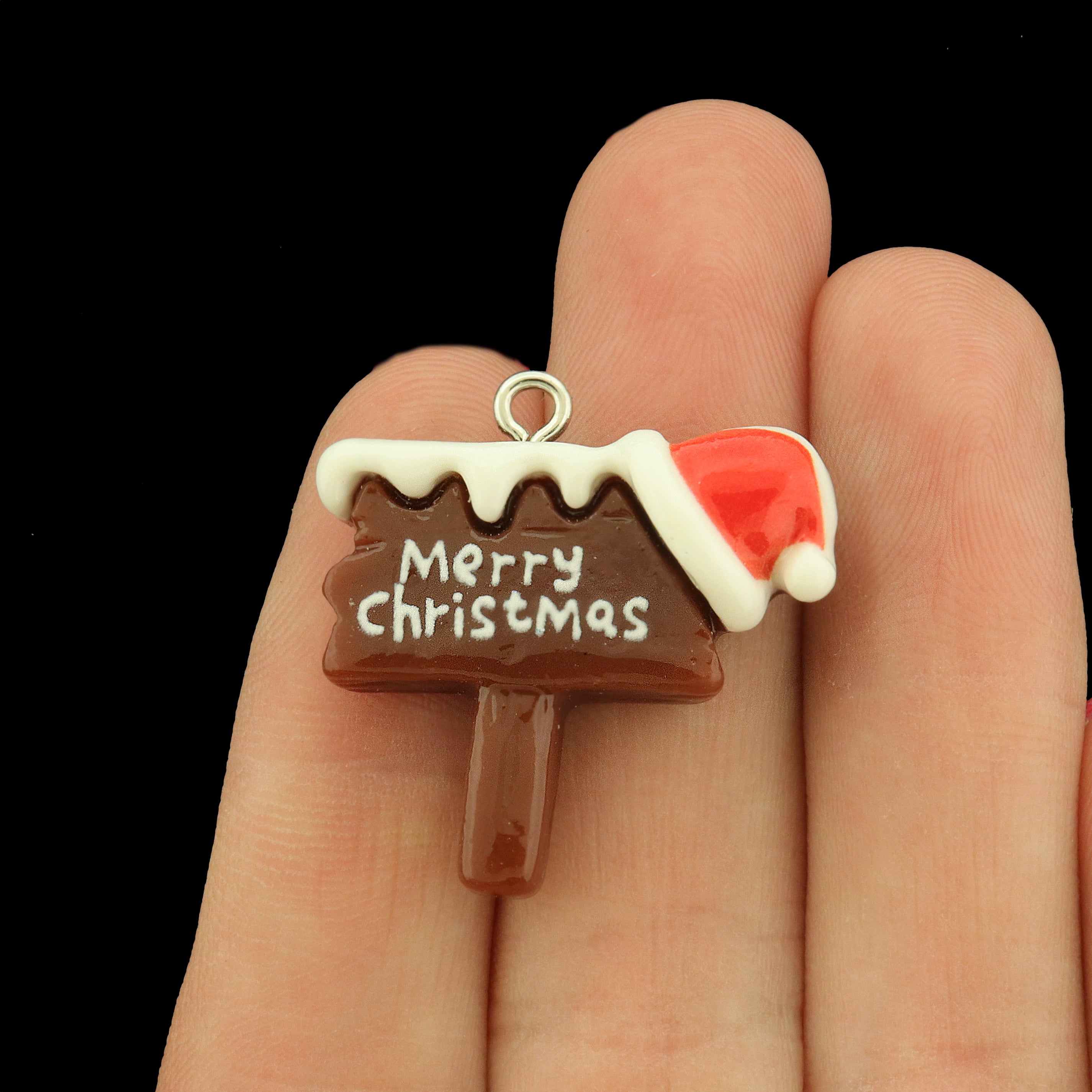 5 Merry Christmas Acrylic Sign Charms - XC100