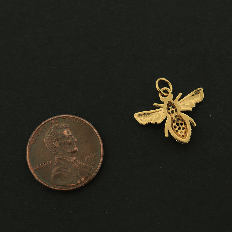 18k Bee Charm - Honeybee Pendant - 18k Gold Plated - GLD512