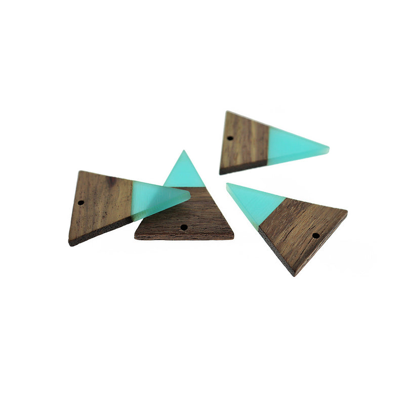 2 Breloques Triangle Bois Naturel et Résine Noire 37mm - WP024