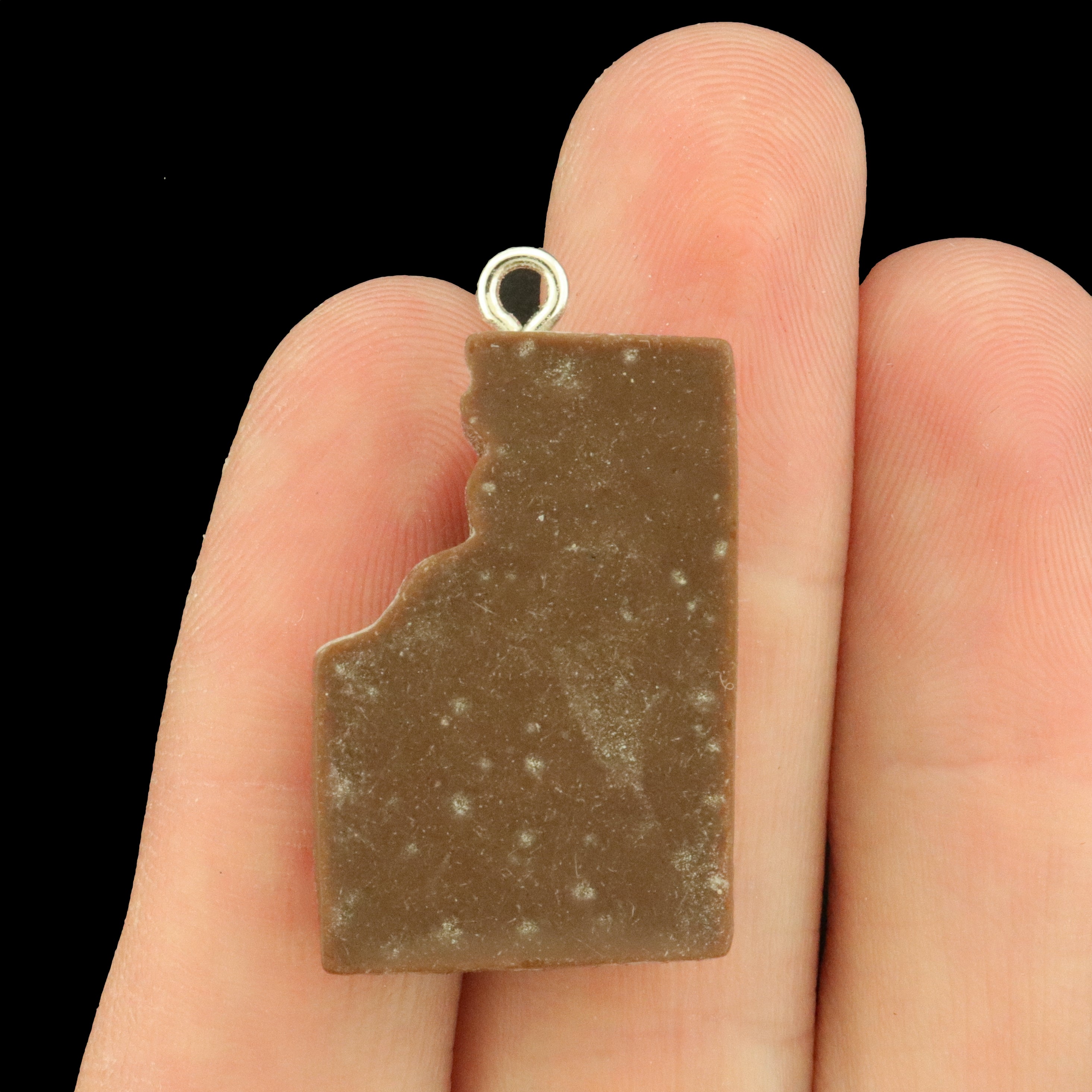 8 Milk Chocolate Acrylic Charms with Loop - K364