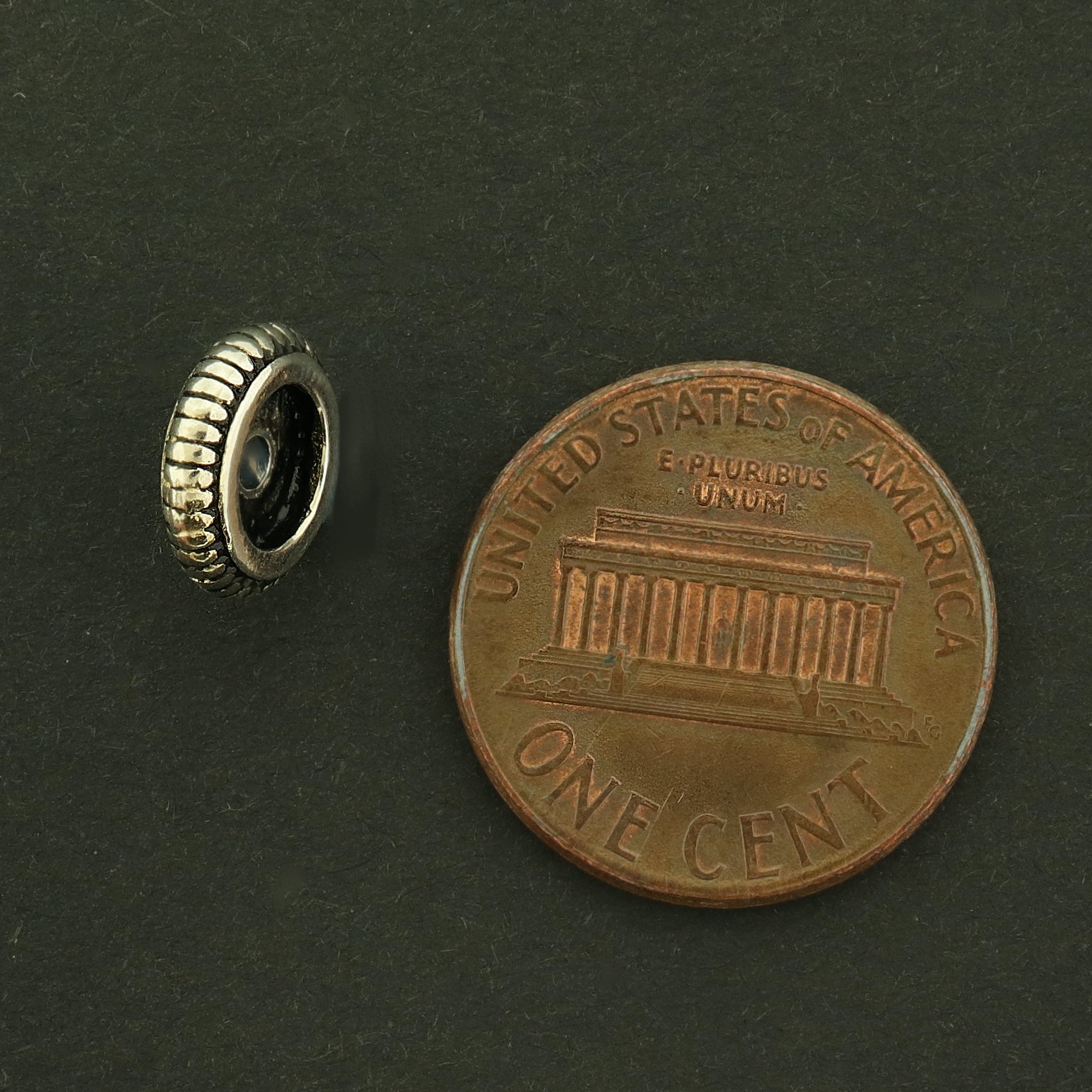 Flat Round Sterling Silver Spacer Bead - 5mm - Antique Silver Tone - 1 Bead - ST267