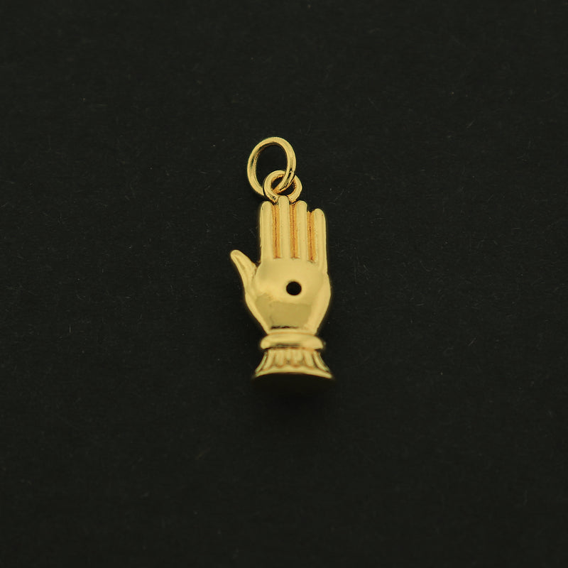 18k Hand Charm - Heart in Hand - 18k Gold Plated - GLD483