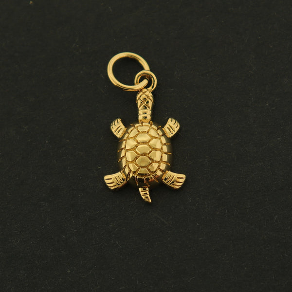 14k Turtle Charm - Sea Pendant - 14k Gold Plated - GLD624