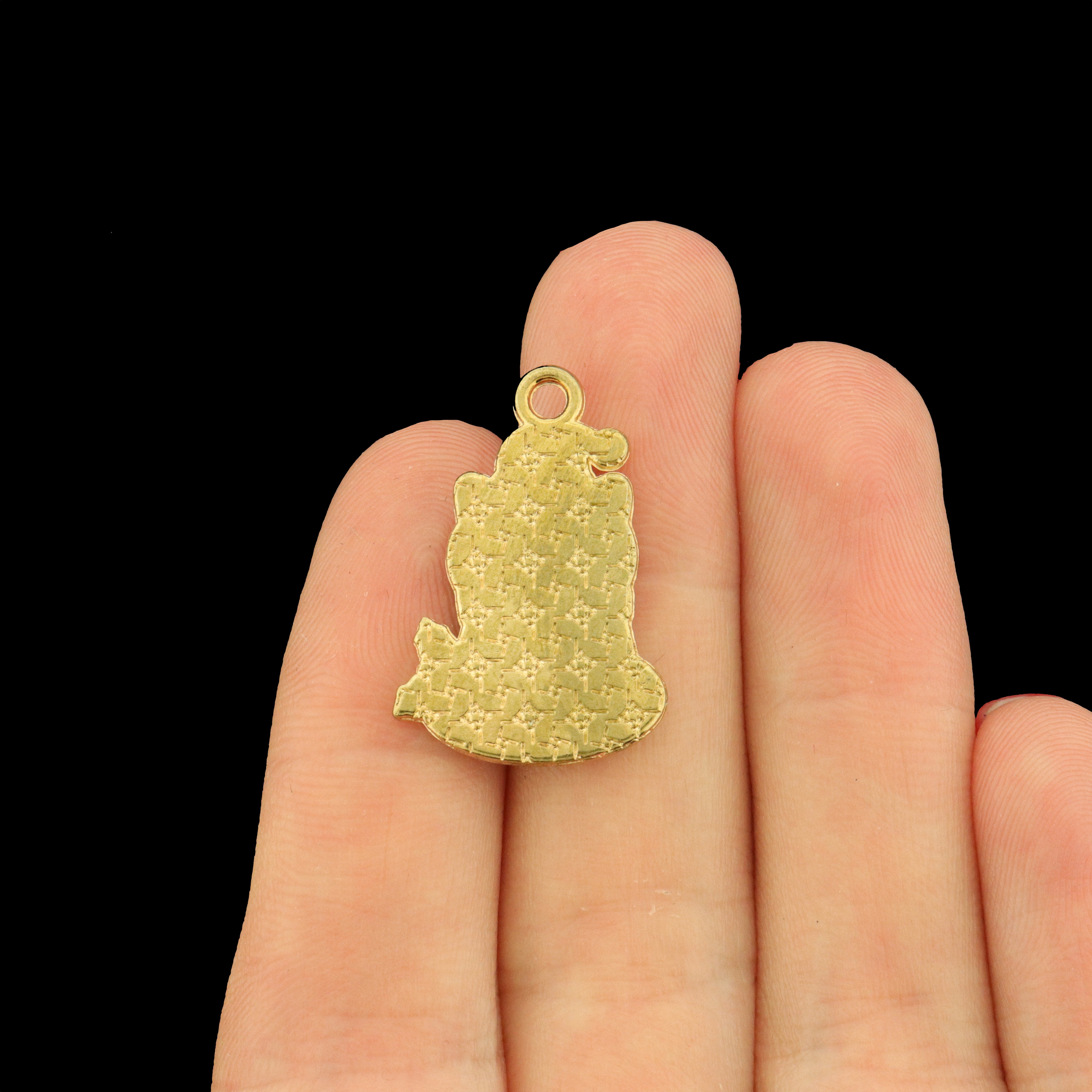 4 Christmas Cat Holding a Candle Gold Tone Enamel Charms - E833