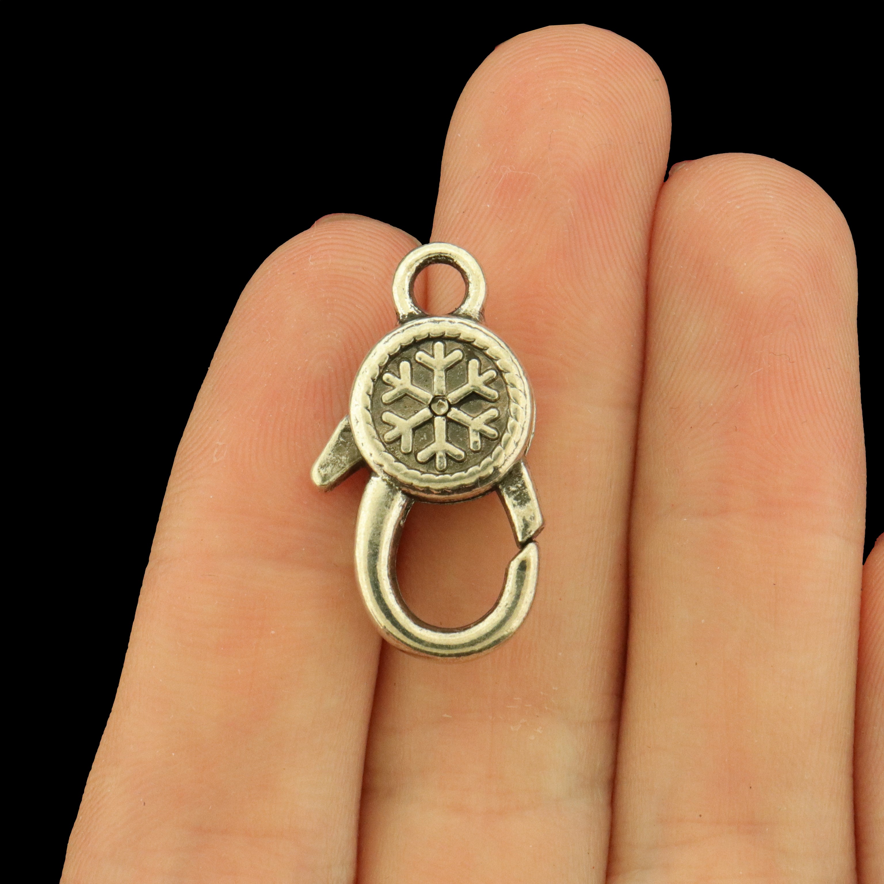 4 Christmas Snowflake Lobster Clasps - 25mm x 14mm - FD045