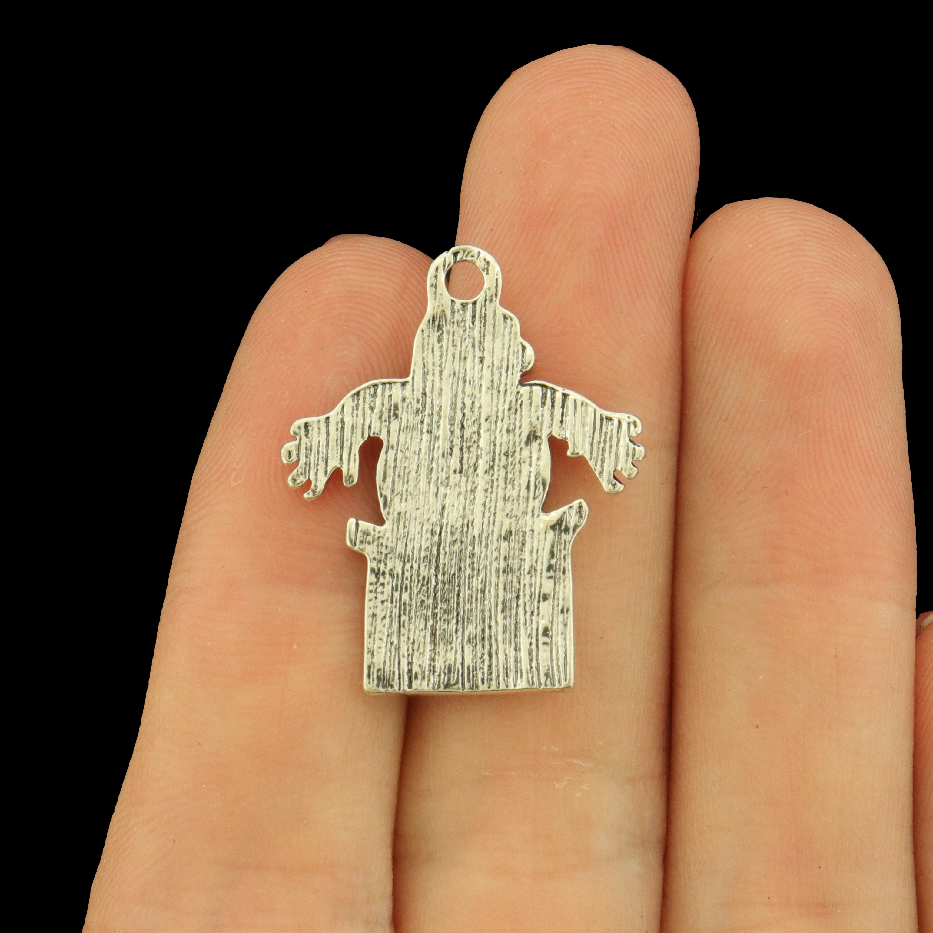 5 Santa Climbing Chimney Silver Tone Charms - SC210