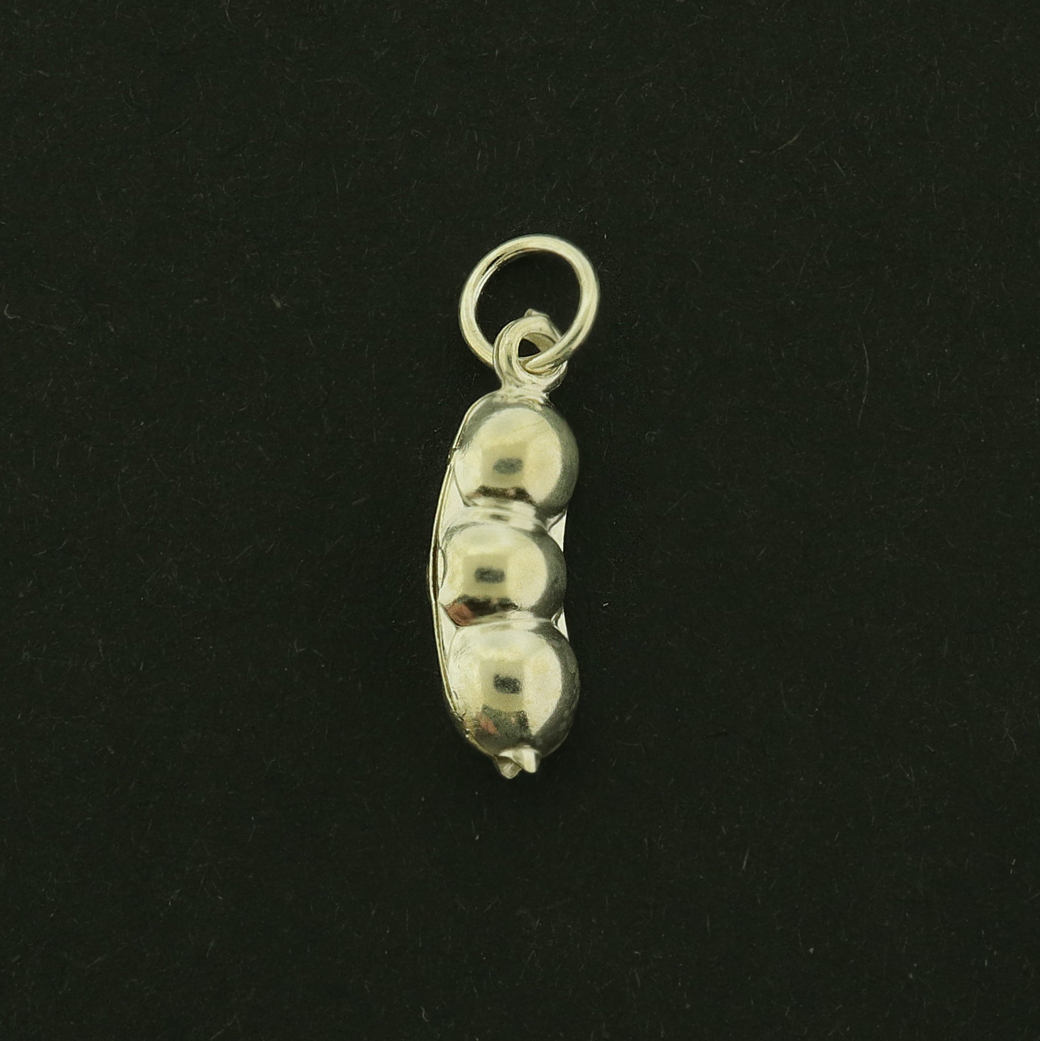 Pea in a Pod Sterling Silver Charm - Three Peas in a Pod - ST126