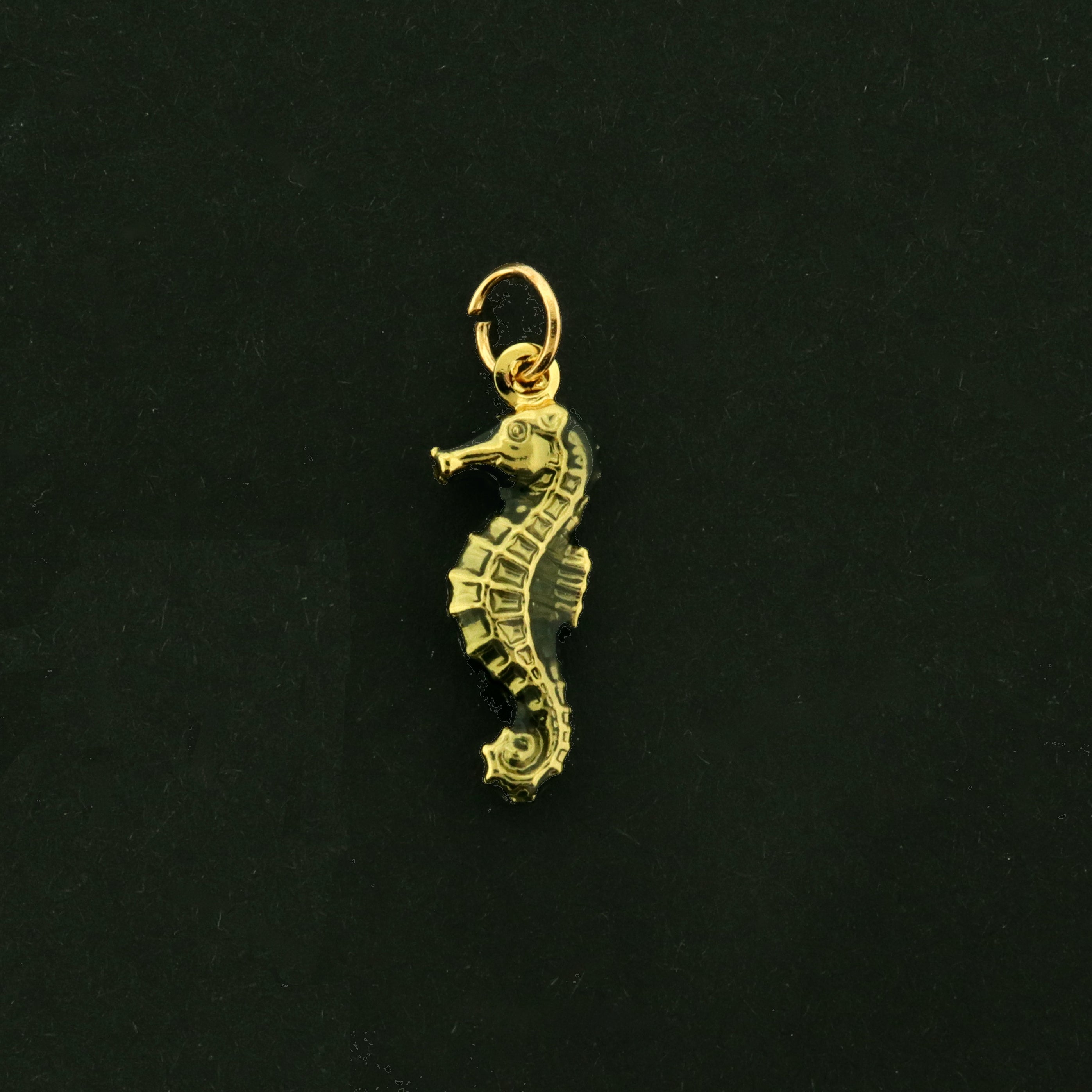 Seahorse 18k Gold Plated Charms - Enamel Coated Marine Pendant - GLD857