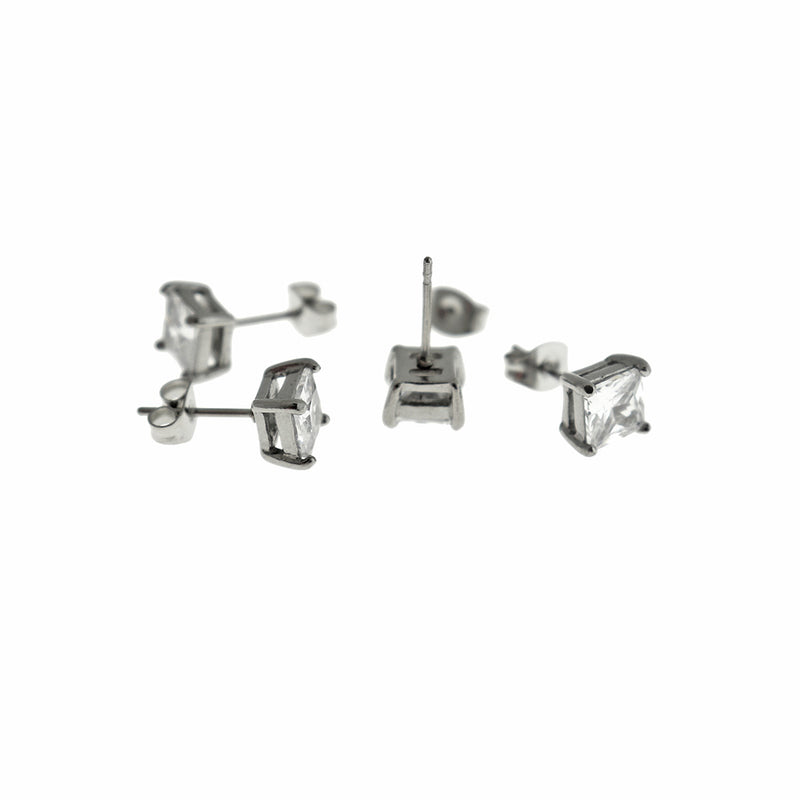 Boucles d'Oreilles Acier Inoxydable - Cubic Zirconia Studs - 8mm x 6mm - 2 Pièces 1 Paire - ER537