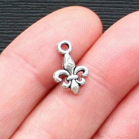 10 Fleur de Lis Antique Silver Tone Charms 2 Sided - SC1979