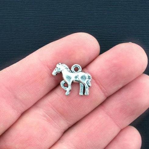 10 breloques argentées antiques de cheval - SC2397