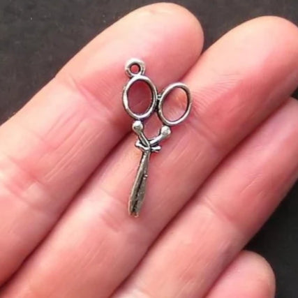 10 breloques ton argent antique ciseaux 2 faces - SC572