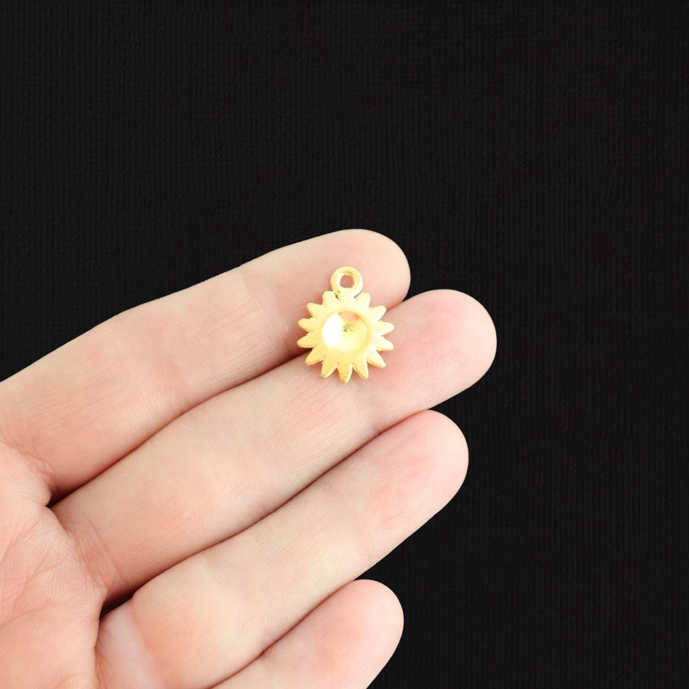 10 Sunflower Gold Tone Charms - GC801
