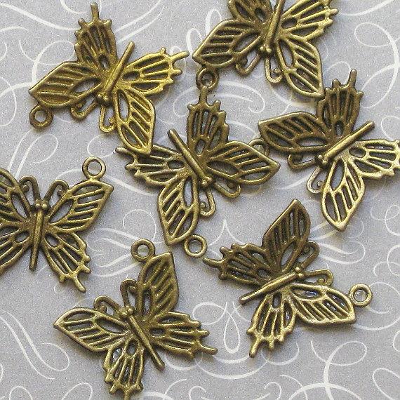 10 Butterfly Antique Bronze Tone Charms - BC008