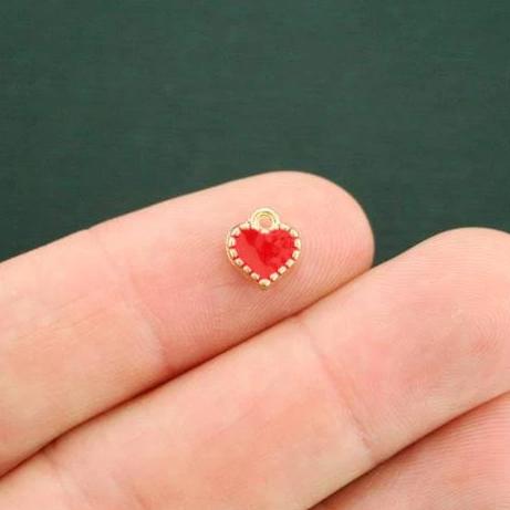 10 breloques en émail couleur or coeur - E303