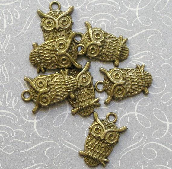 10 Owl Antique Bronze Tone Charms - BC055