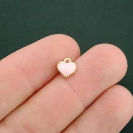 10 breloques coeur en émail doré - E300