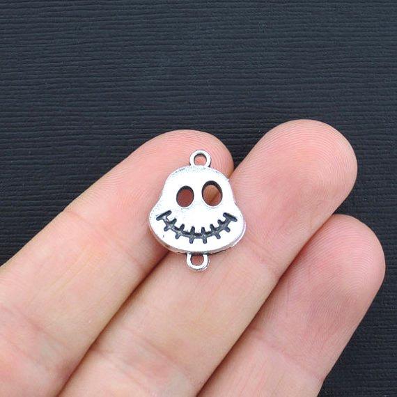 10 Skull Connector Antique Silver Tone Charms - SC2523