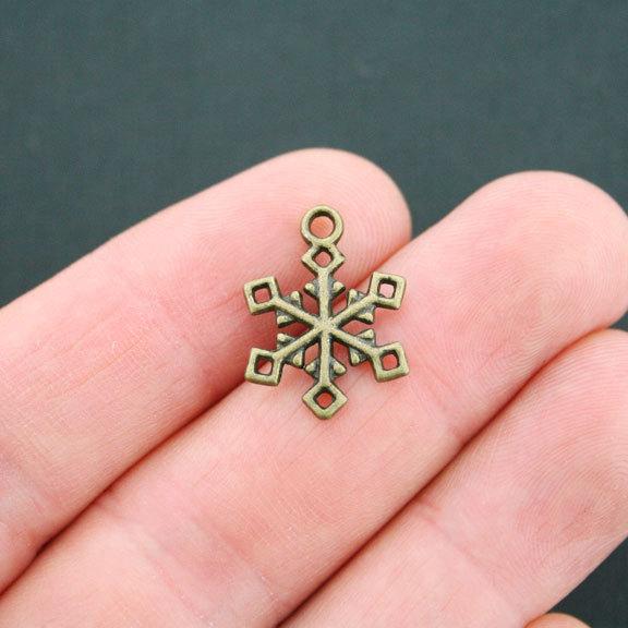 10 Snowflake Antique Bronze Tone Charms 2 Sided - BC115
