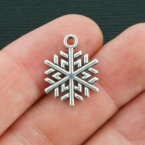 10 Snowflake Antique Silver Tone Charms 2 Sided - SC1633