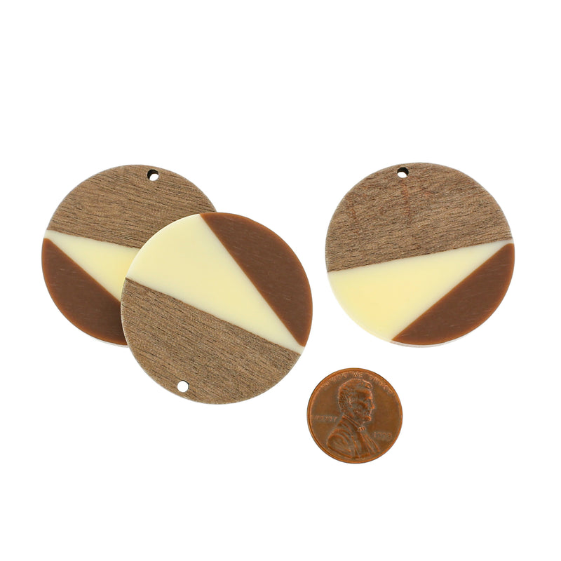 Round Natural Wood and Resin Charm 38mm - Brown and White - WP571