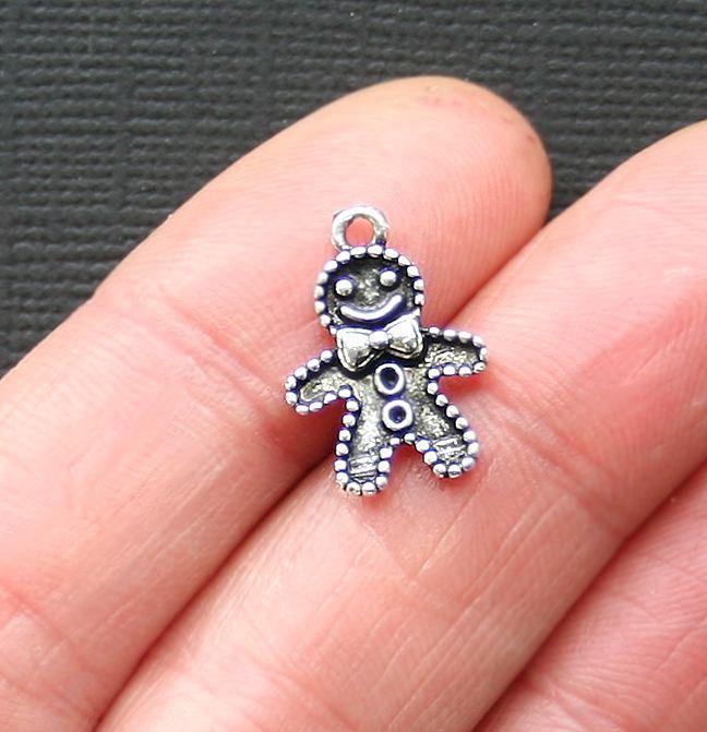 12 Gingerbread Man Antique Silver Tone Charms - SC3111