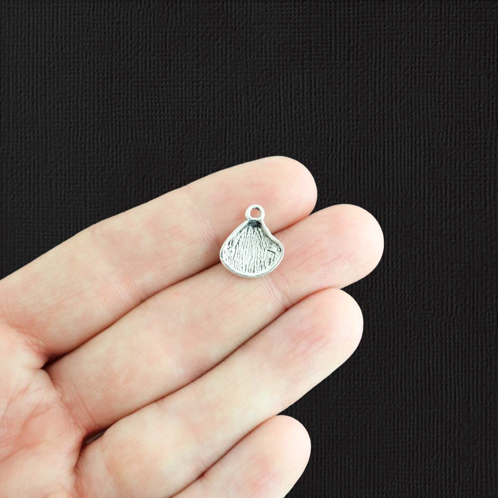 12 breloques de ton argent antique coquillage - SC442