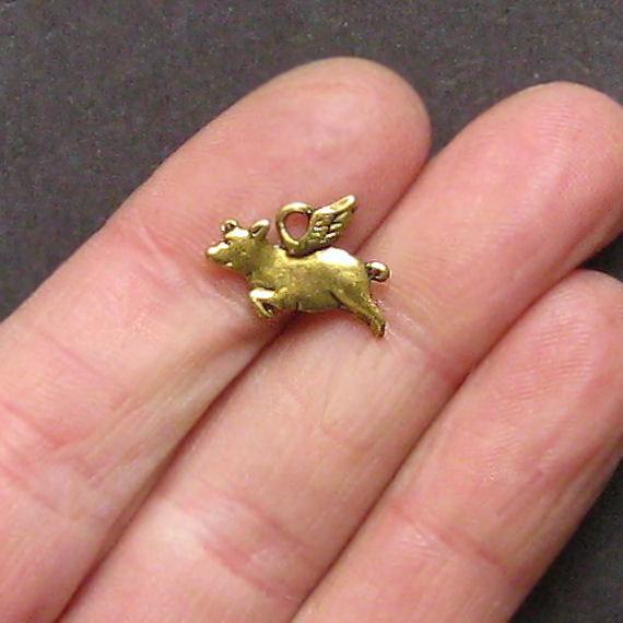 12 Flying Pig Antique Gold Tone Charms 2 Sided - GC060