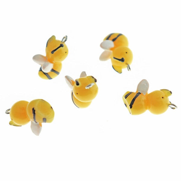 4 Bee Resin Charms 3D - K601