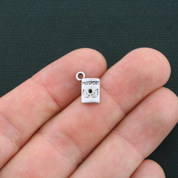 15 breloques de ton argent antique passeport - SC4281