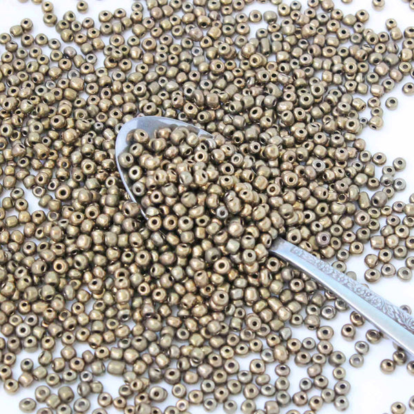 Perles de Verre Graines 6/0 4mm - Bronze Métallique - 50g 650 Perles - BD1299