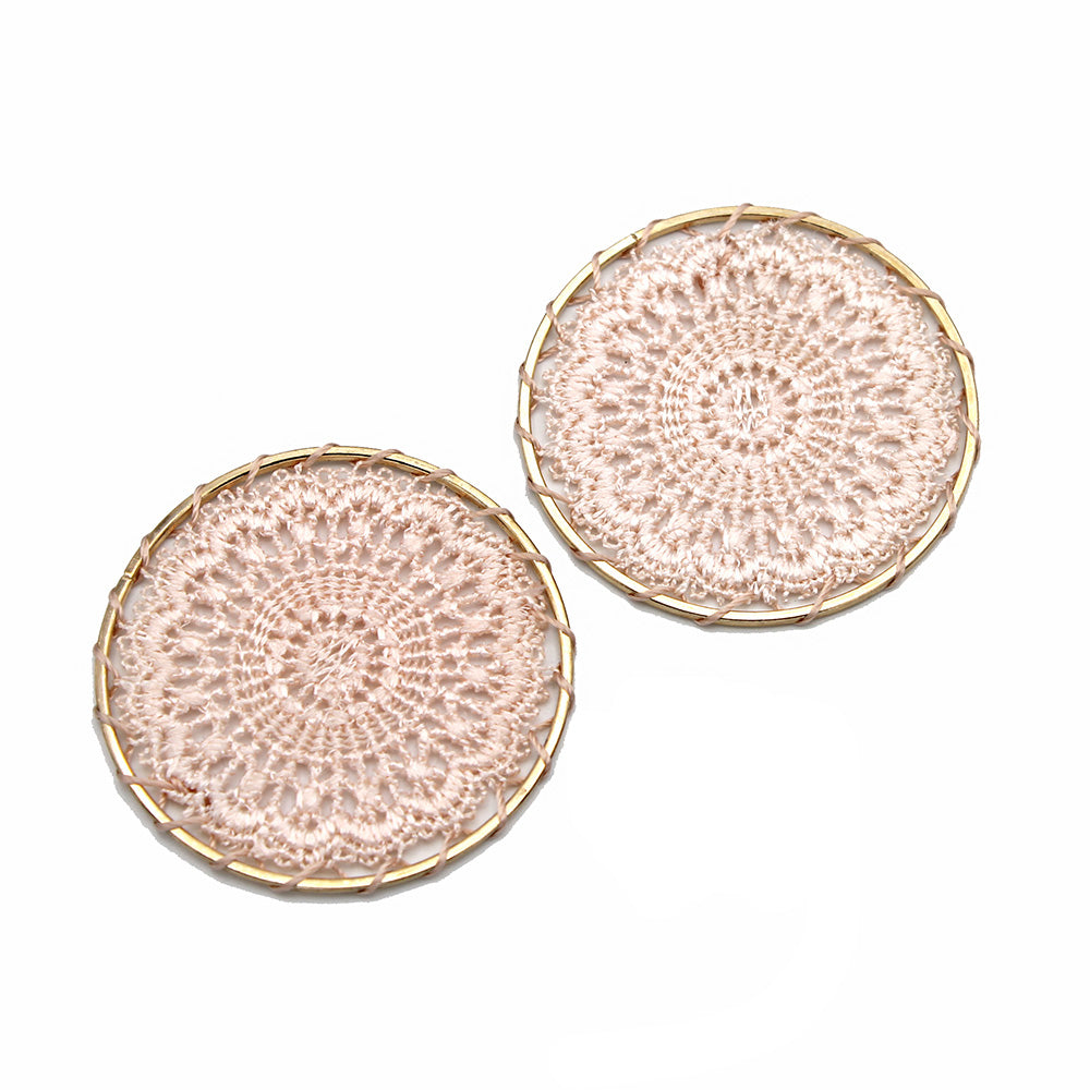 2 pendentifs dorés en dentelle tissée Rose brumeuse - TSP119