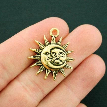 2 Sun and Moon Antique Gold Tone Charms - GC1082