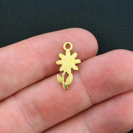 20 Daisy Flower Antique Gold Tone Charms - GC303